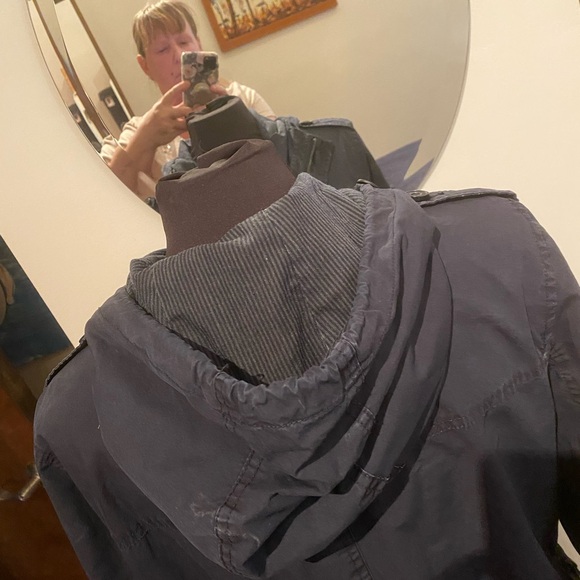 Levi’s Utility Jacket - Picture 10 of 16